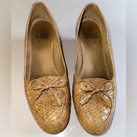 Stuart Weitzman Nude Wedge - Picture 3 of 9